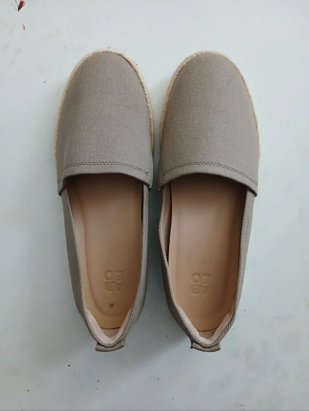 Abeo Women’s Casual Slip-On Espadrille Loafers in Taupe Size 8.5
